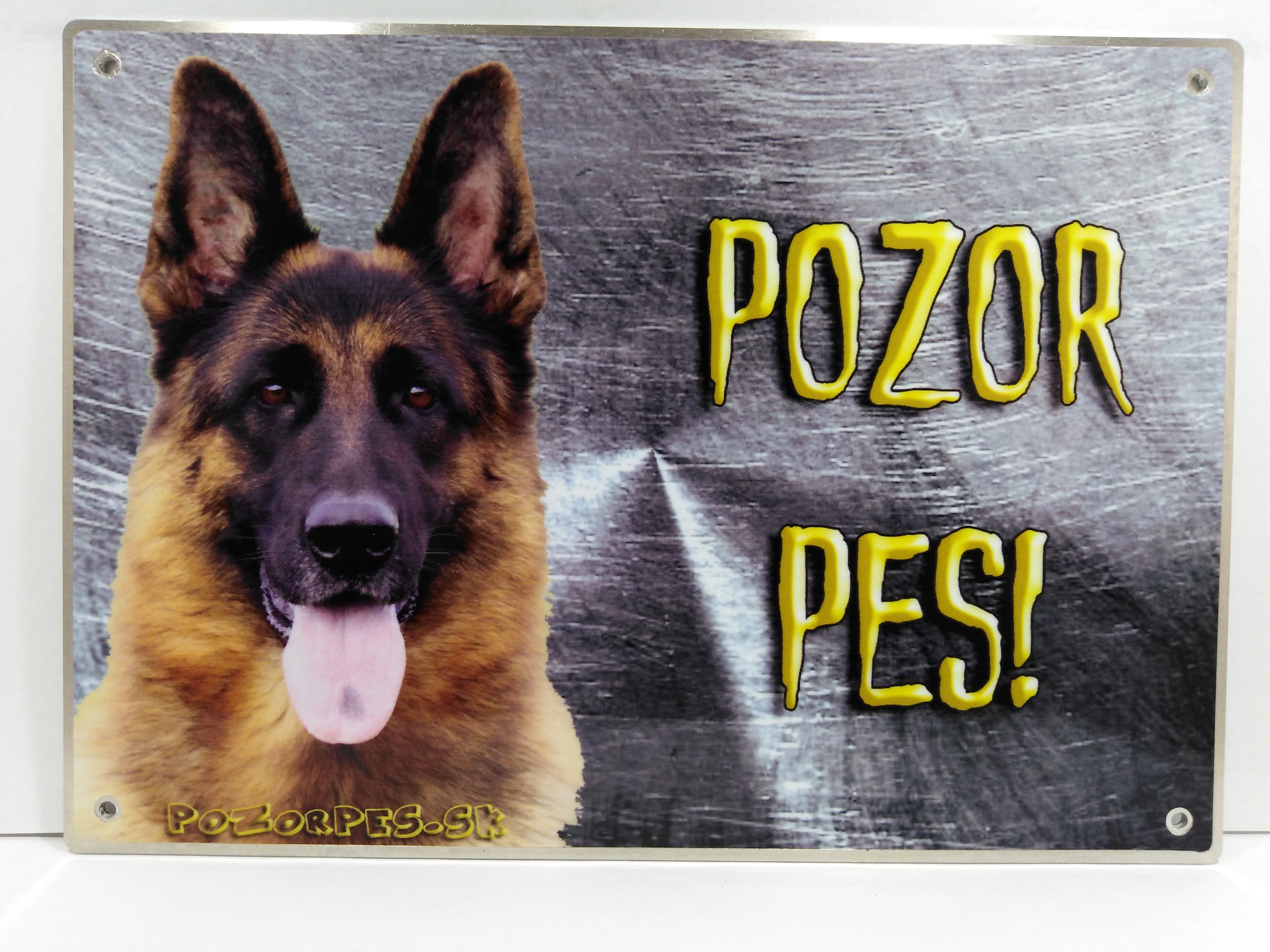Pozorpes.sk,  výstražná tabuľka