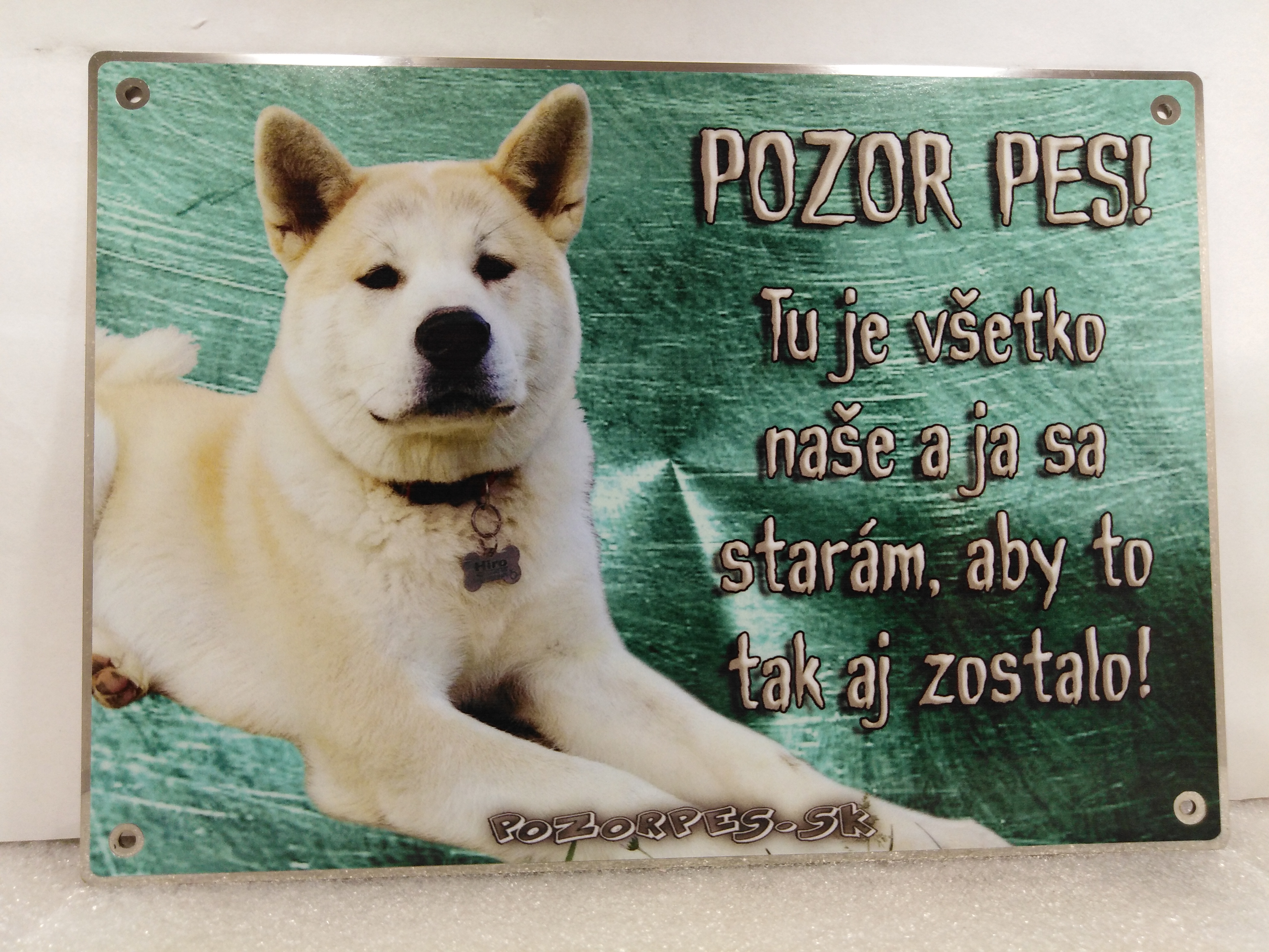 Pozorpes.sk,  výstražná tabuľka