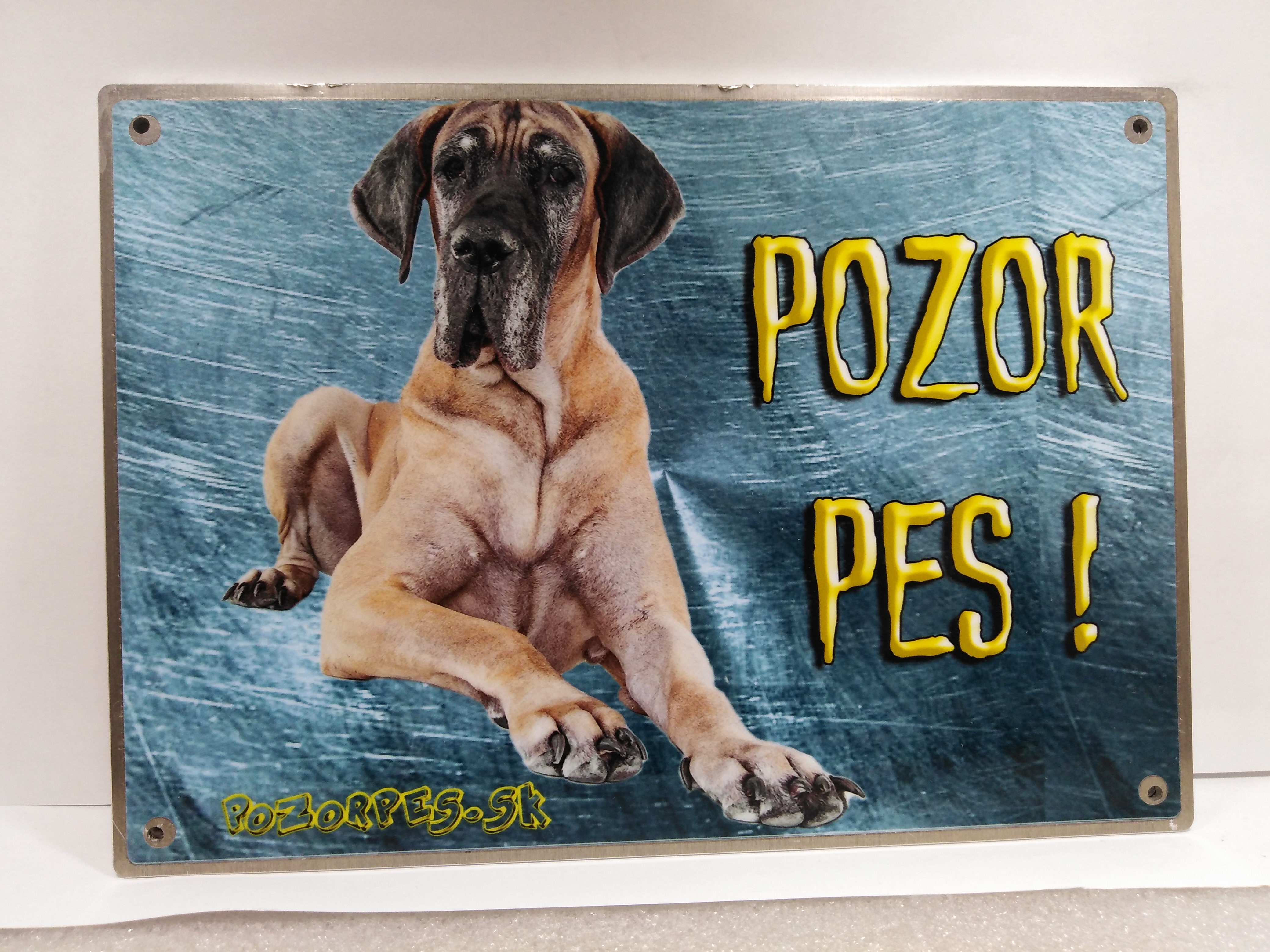 Pozorpes.sk,  výstražná tabuľka