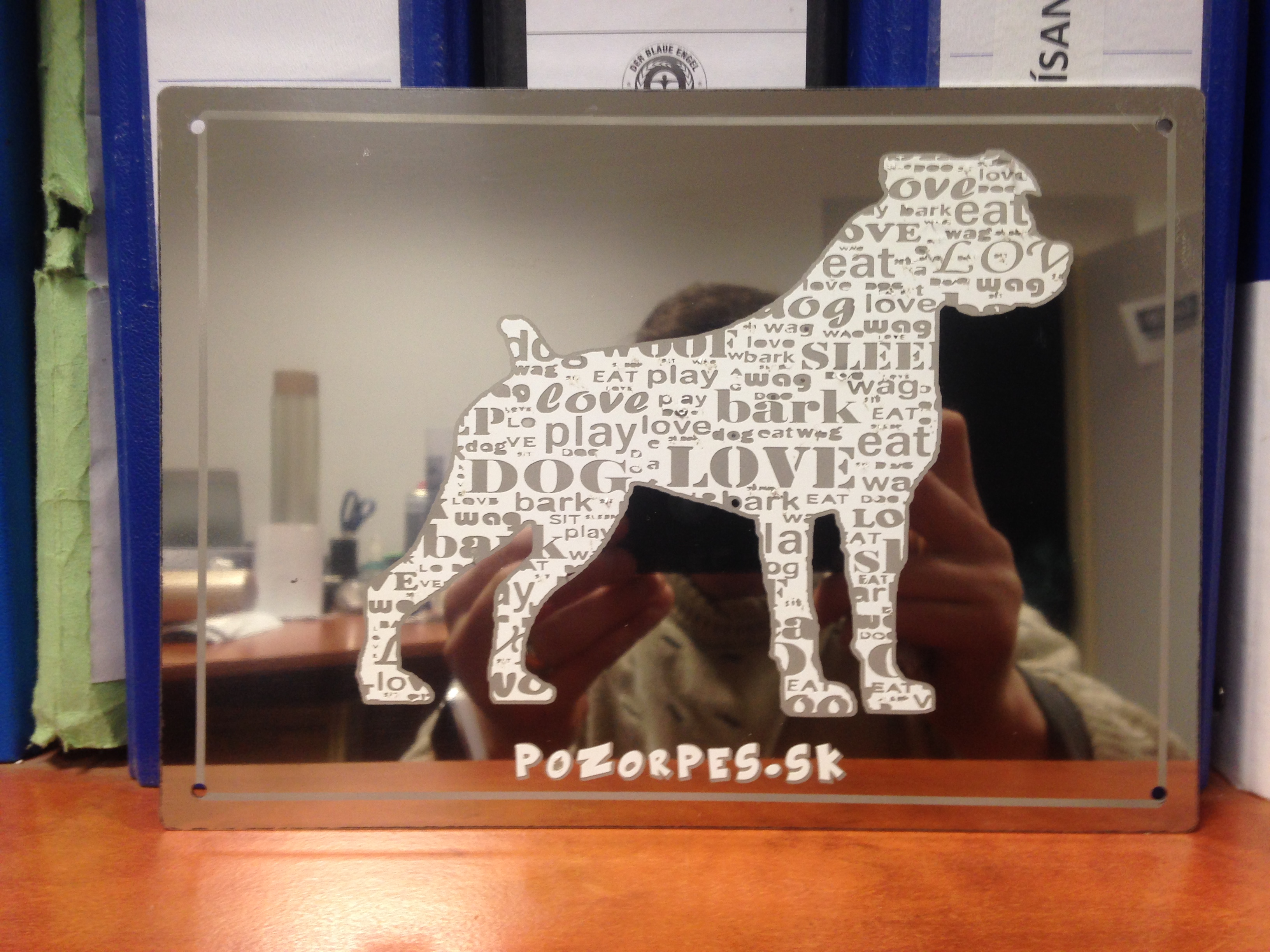 Pozorpes.sk,  výstražná tabuľka nerezová pieskovaná